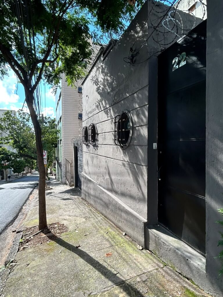 Casa à venda no Bairro Santo Antônio, em Belo Horizonte/MG